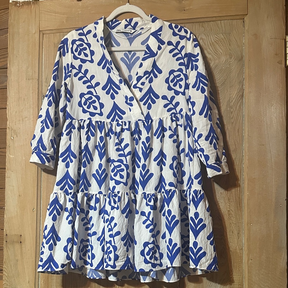 Zara Blue and White Floral Dress